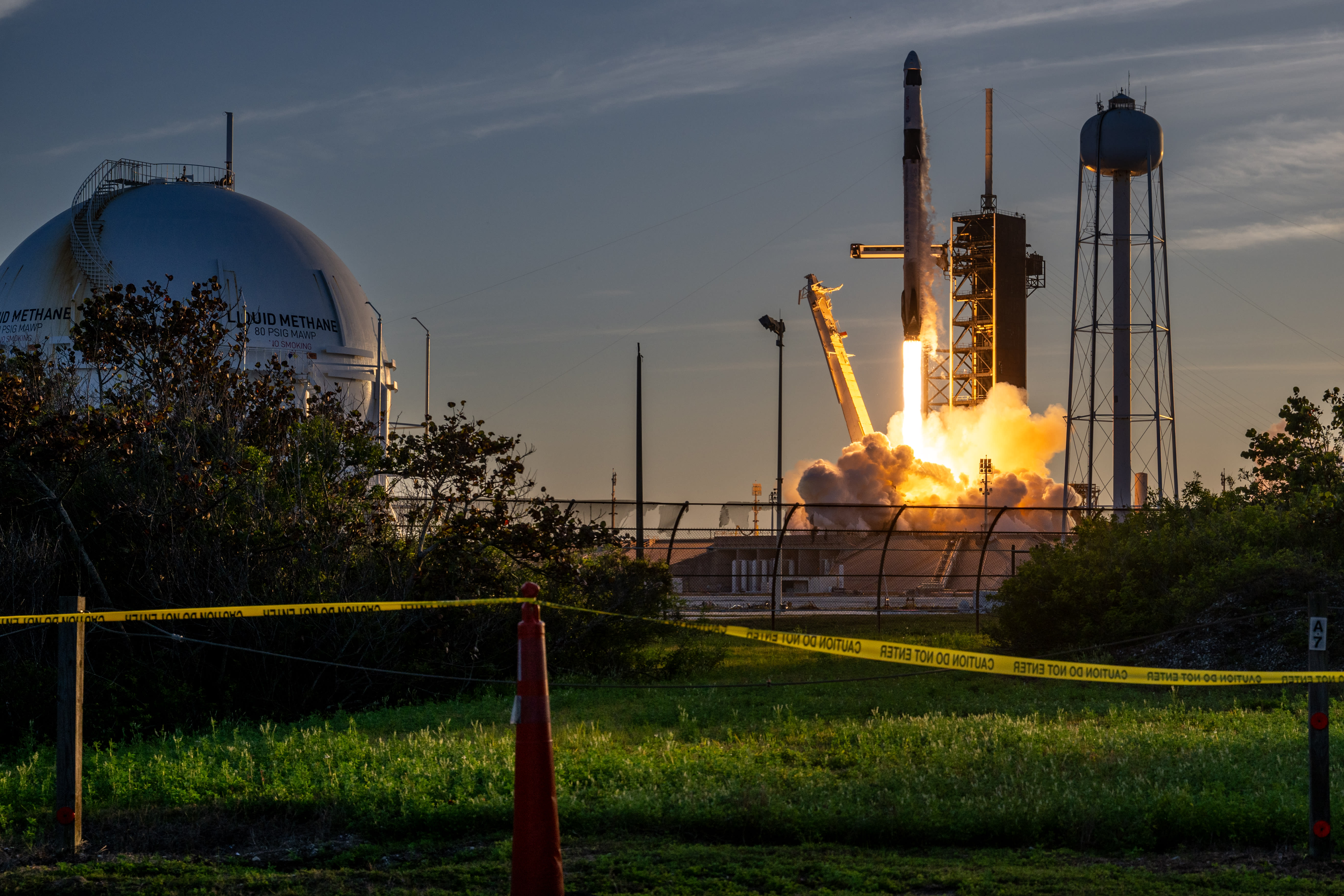 نفوذ SpaceX در بازارها موج می زند: AlphaCheck