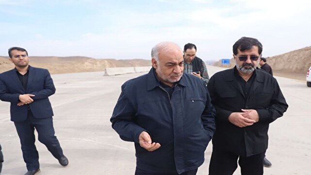 فاز دوم آزادراه شهید سلیمانی به فرودگاه بین‌المللی قم می‌رسد
