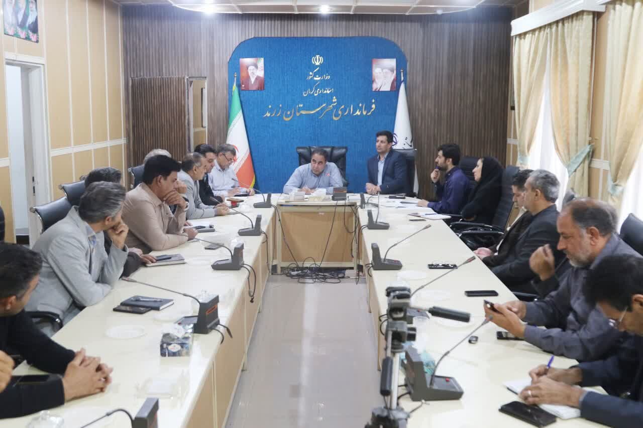 فرماندار زرند: جنگ و شرایط عادی تفاوتی در اصل خدمتگزاری به مردم ایجاد نمی‌کند