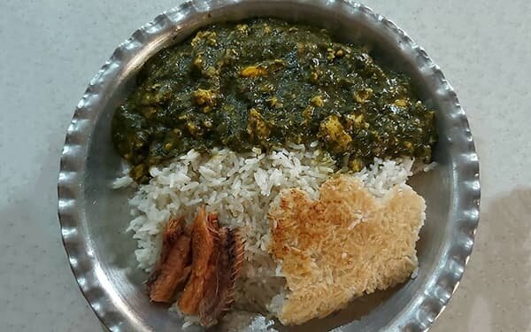 خورشت تُرشِ تَره با ماهی کولی؛ اگر سیر ترشی ندارید این غذا را درست نکنید