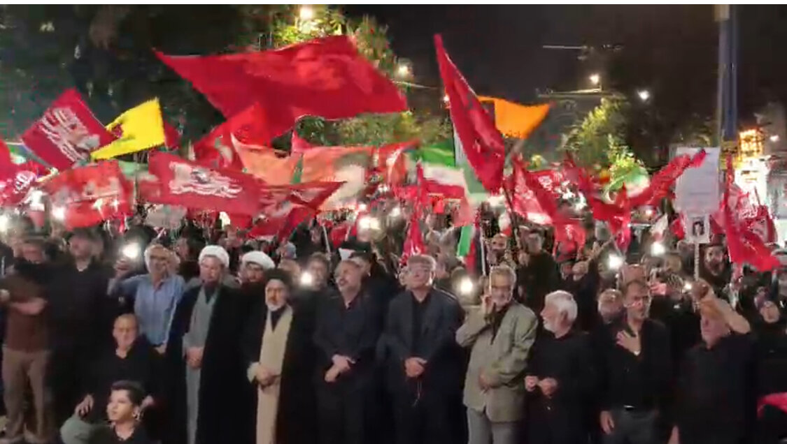 تکرار حماسه سازی مردم ارومیه در حمایت از رهبری و انقلاب در خیابان