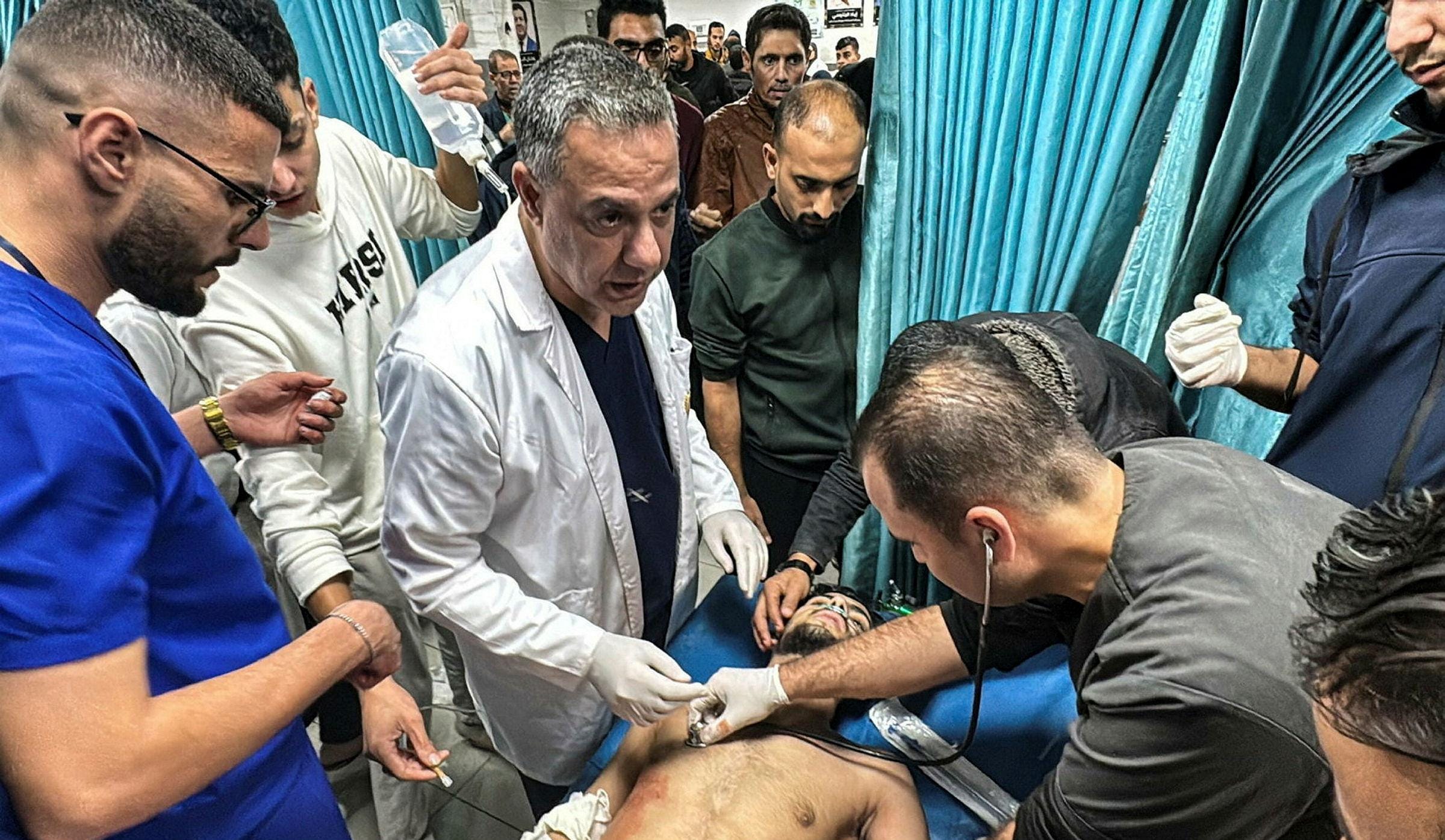 کمپین ایالات متحده انجمن پزشکی را برای "سکوت" پزشک زندانی غزه هدف قرار می دهد