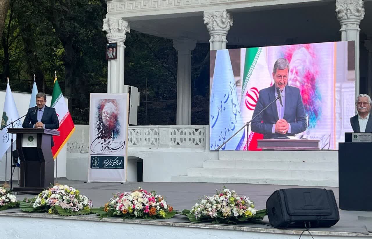 مکتب نگارگری اصفهان با هنر استاد فرشچیان از تاریخ به معاصر پیوند خورد