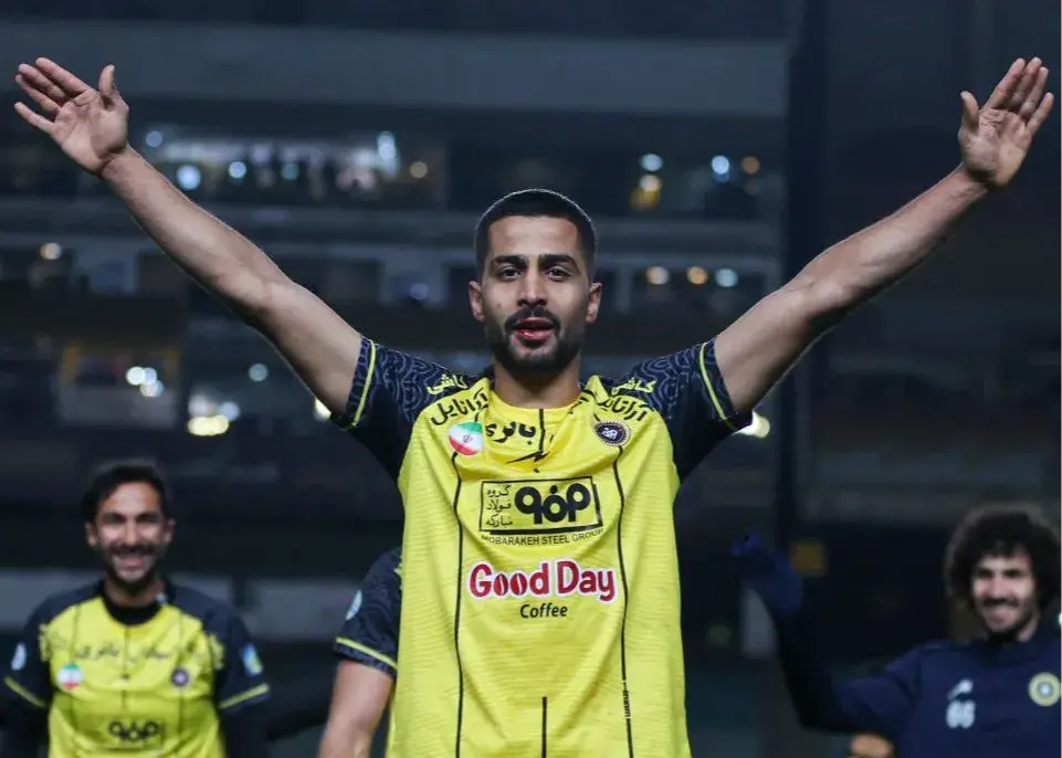 لیموچی و حالا حاجیعیدی؛/ سپاهان راه انتقال عارف به پرسپولیس را میبندد!