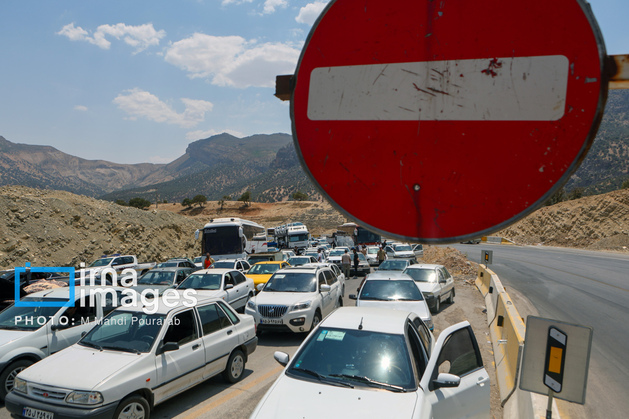 ترافیک در مبادی ورودی به مازندران سنگین شد