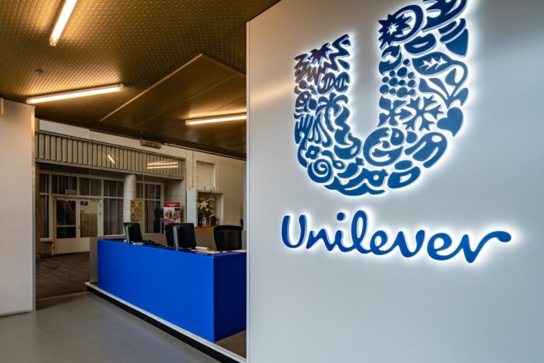 Unilever (UL) کم ارزش به نظر می رسید. چرا فروخته شد؟