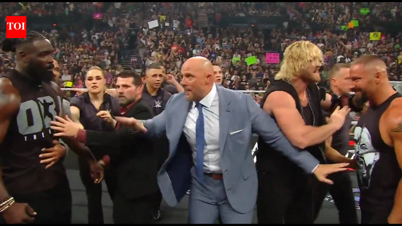 نتایج و نکات برجسته WWE RAW 10-اگوست-2026: رویارویی اوبا فمی برون بریککر، بازی اصلی Bloodline بزرگ