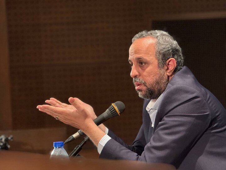 دستیار قالیباف: با احکام جدید رهبری تحلیل سوپرانقلابیها از جابهجایی ذوالقدر رد شد/ ولایتمداران دلبخواهی به تفسیر از «علی الاصول» پایان میدهند؟!