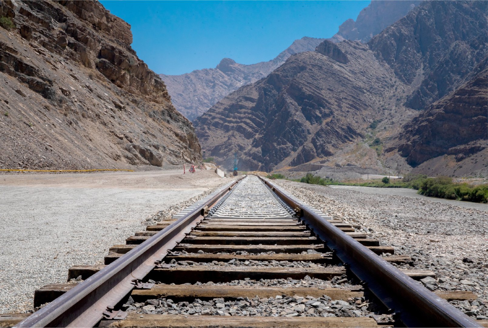 ADY پیشرفت ساخت راه آهن از مرز آذربایجان-ارمنستان تا اردوآباد را به اشتراک می گذارد