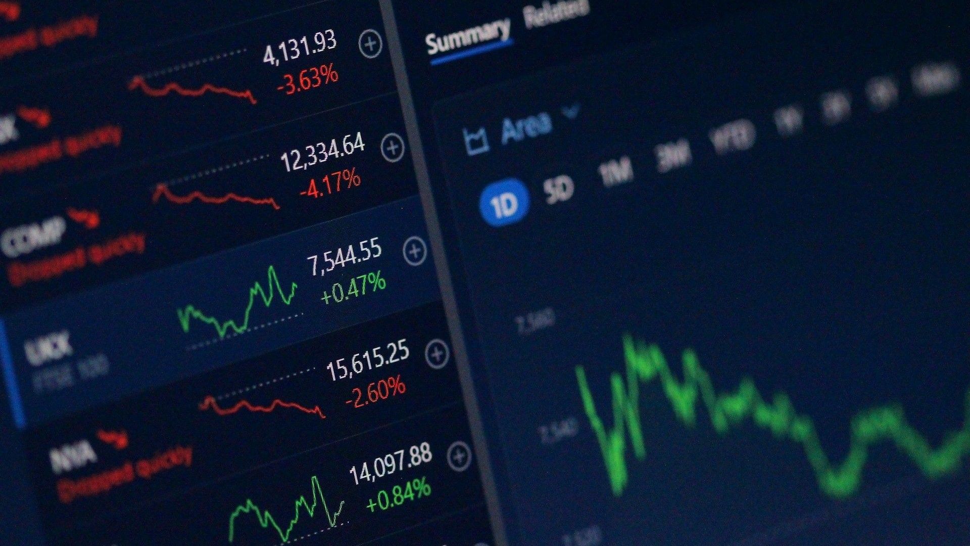 Fidelity برای افزودن پرداختهای سه ماهه و سهام به نزدیک به 900 میلیون دلار ETF اتر حرکت میکند