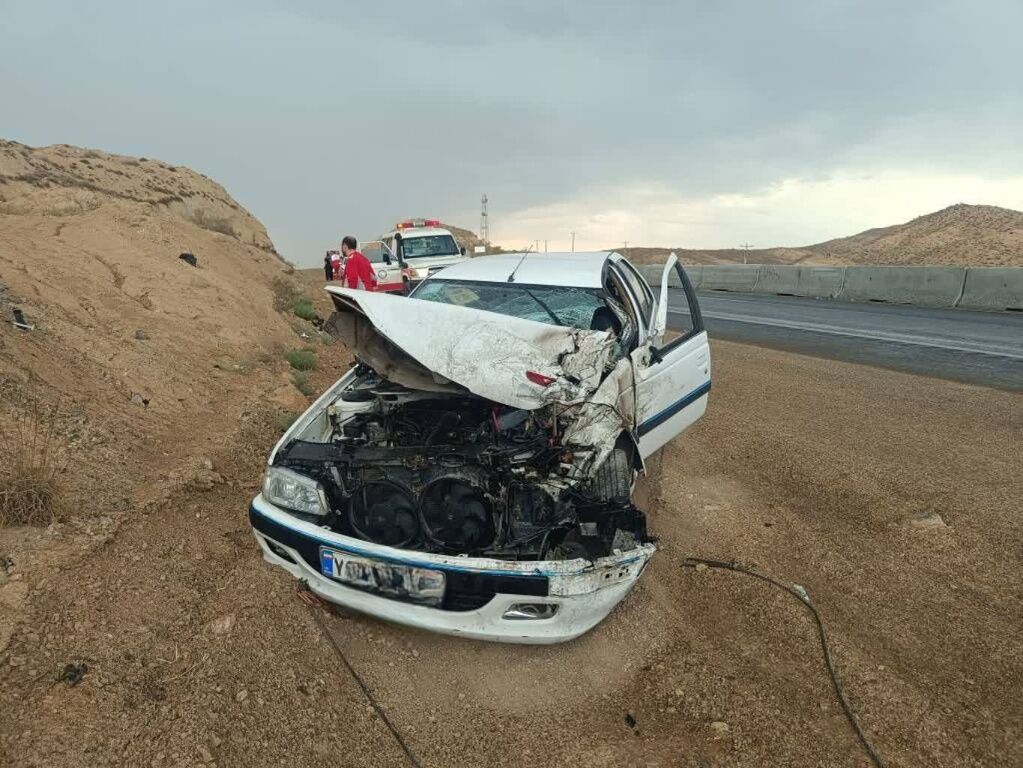 ۲ حادثه رانندگی در سمنان و سرخه ۶ مصدوم داشت
