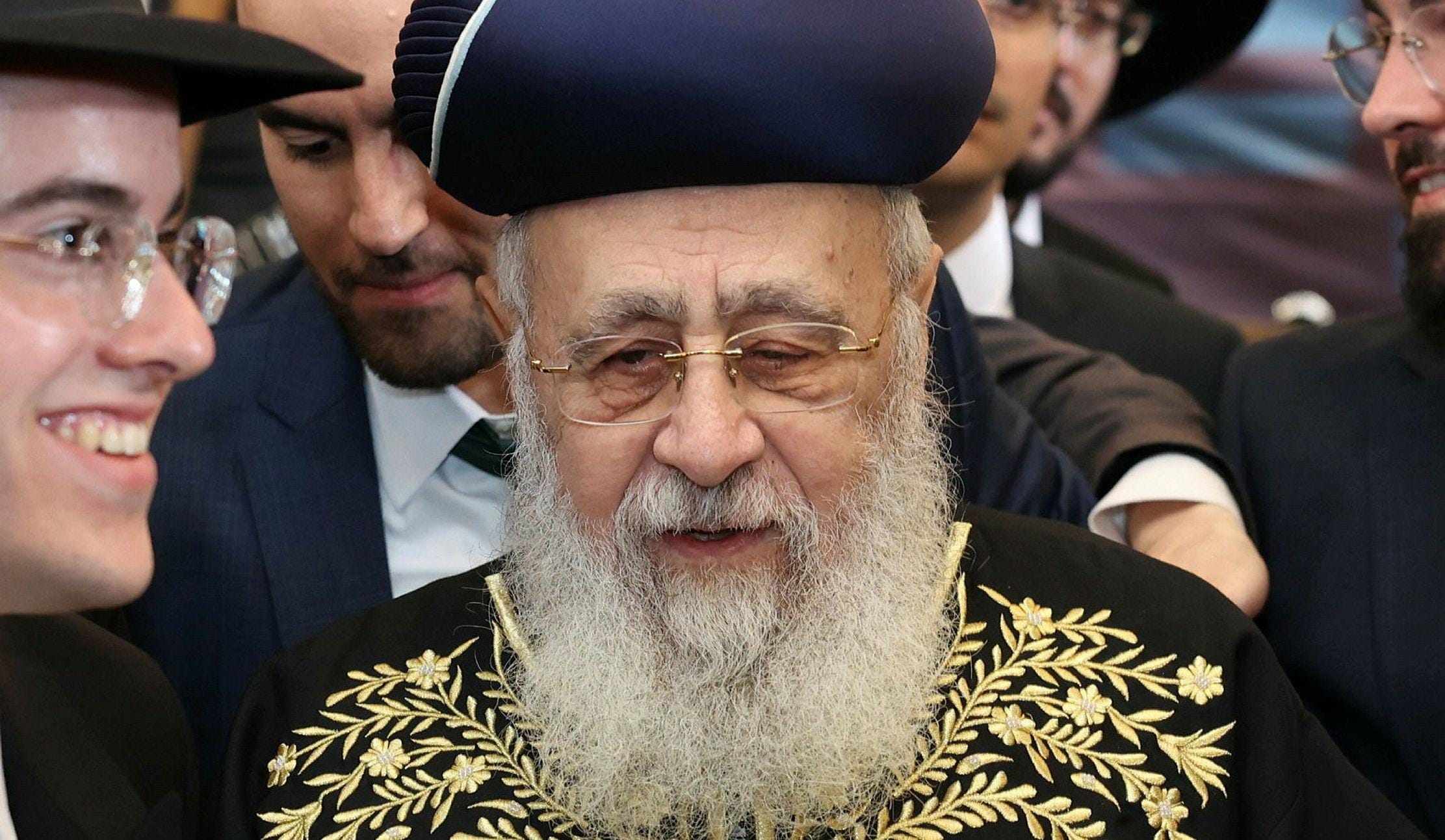 خاخام ارشد سابق اسرائیل از رای دهندگان حریدی خواست تا بلوک نتانیاهو را سرنگون کنند.