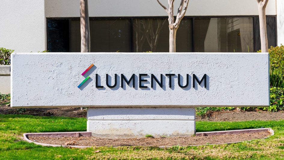 برآوردهای بالای سود Lumentum در میان محدودیت های زنجیره تامین