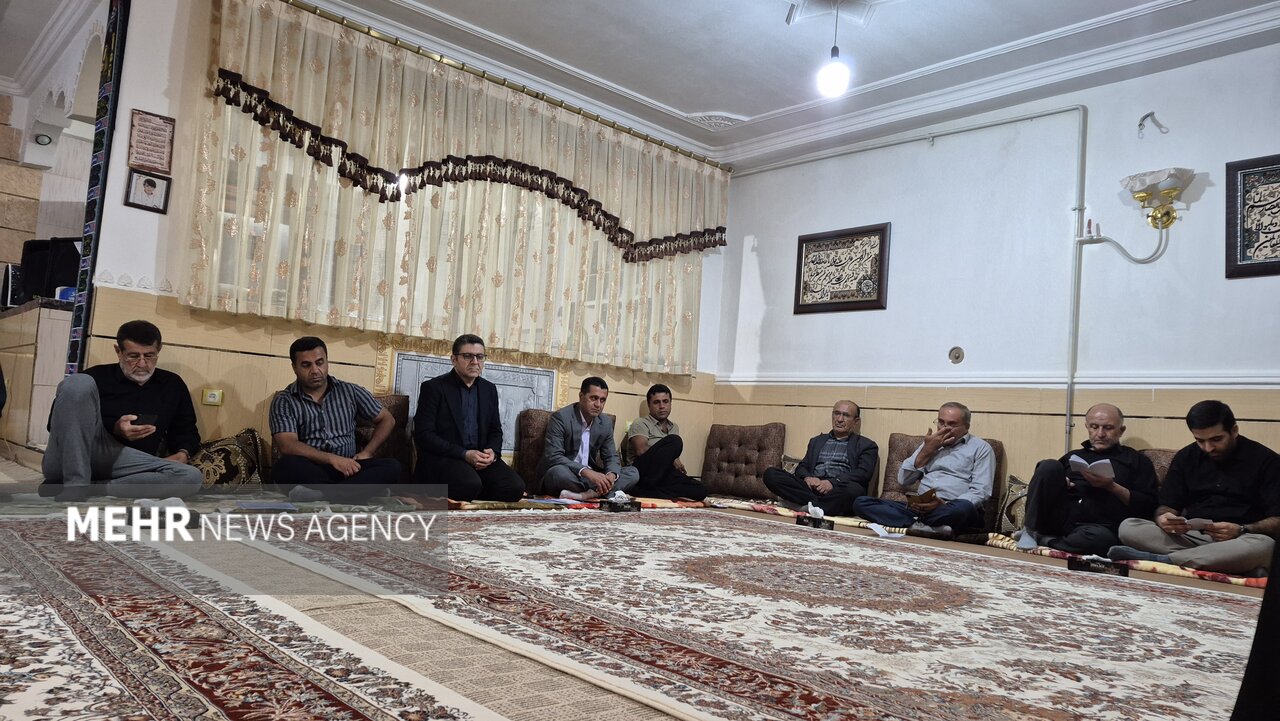 محفل خانگی حاج ولی آزادی؛خانهای که هر سال میزبان عاشقان اهلبیت(ع)است