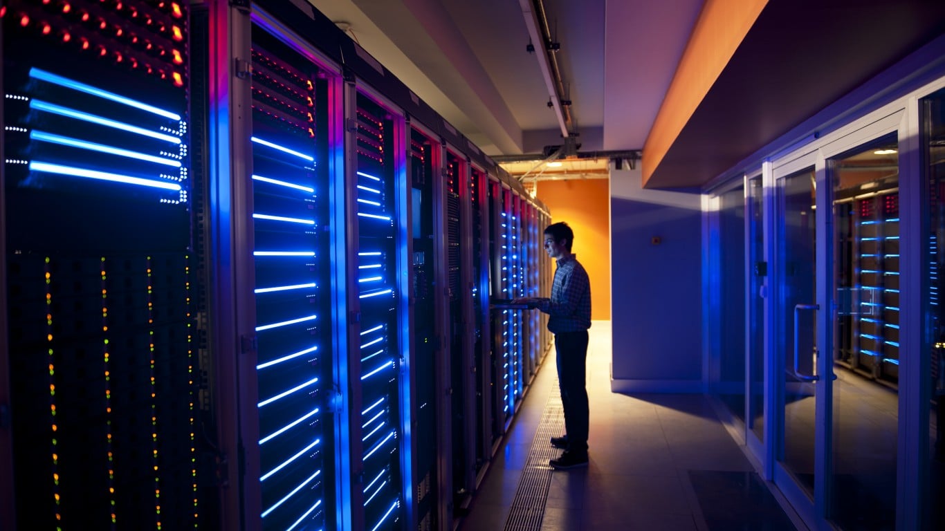 مدیر عامل CoreWeave: ما پردازندههای گرافیکی NVIDIA مربوط به 2020 را تا سال 2029 در «Full Freight» رزرو میکنیم