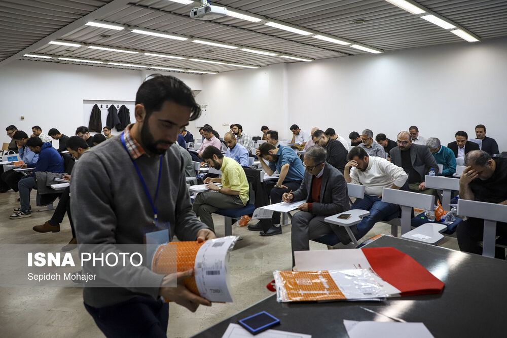 ممنوعیت تحصیل همزمان و شرکت پذیرفتهشدگان دورههای رایگان در آزمون ارشد علوم پزشکی