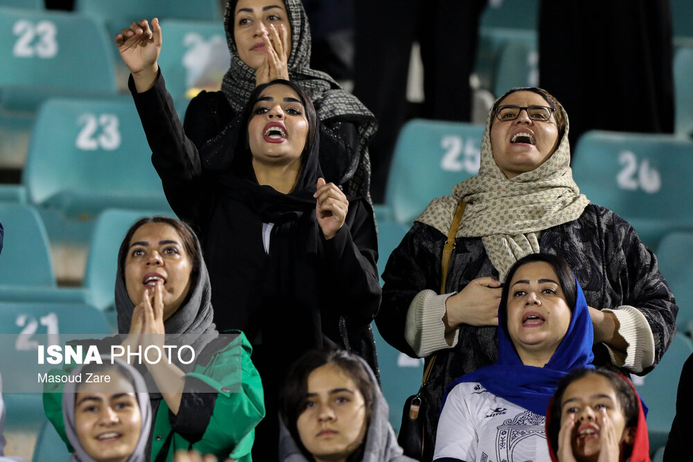 چادرملو _ سپاهان؛ با ۱۱ هزار تماشاگر