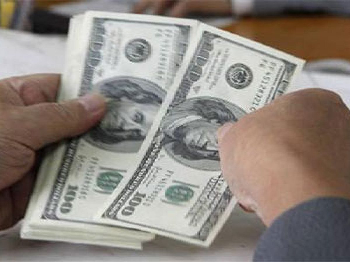 اقدامات FCNR و ECB برای جذب 90 تا 95 میلیارد دلار جریان سرمایه در سال مالی 27
