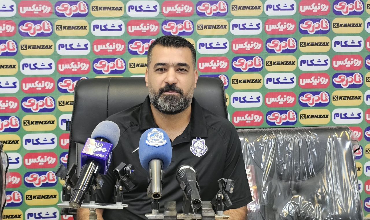 مربی ملوان: هواداران به تیم جوان ما فرصت دهند