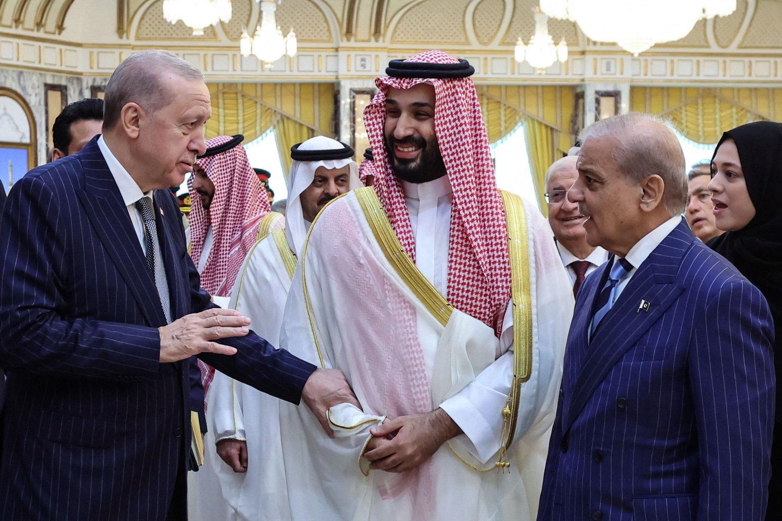 تحلیل • بلوک عربستان، ترکیه و پاکستان ممکن است ایران را به یک توافق دیپلماتیک نزدیک‌تر کند