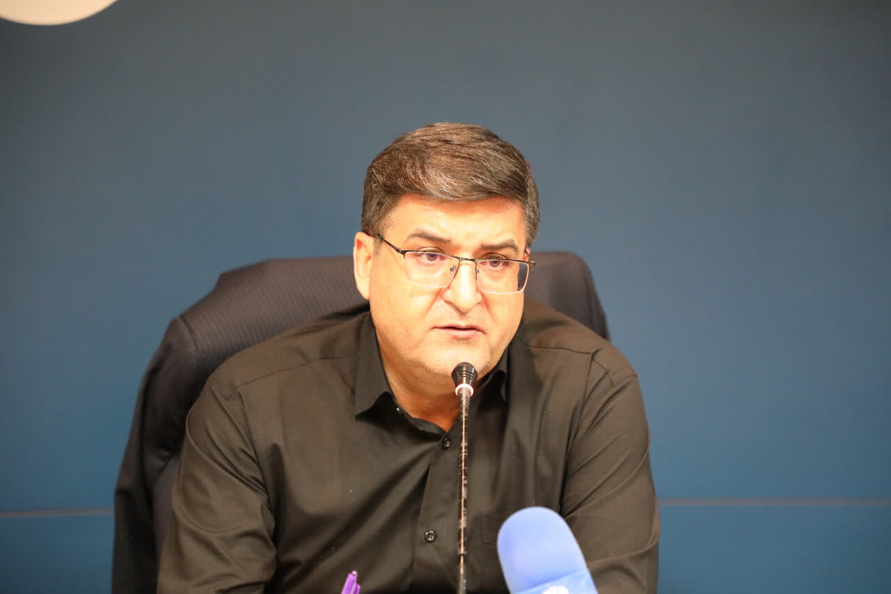 استاندار چهارمحال و بختیاری: انحراف در توزیع آرد یارانهای قابل چشمپوشی نیست
