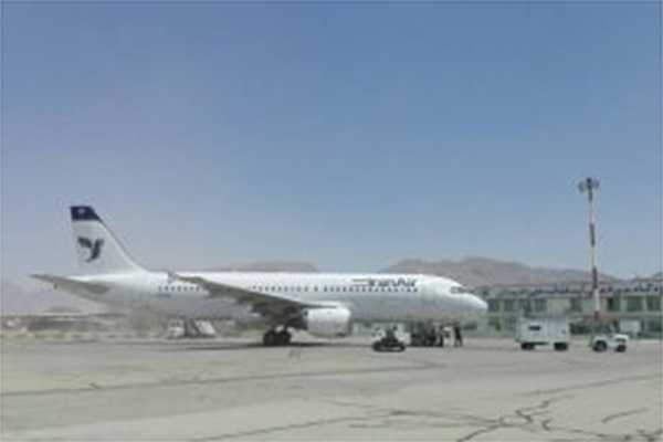 ازسرگیری پروازهای لاد ایر در فرودگاه لارستان