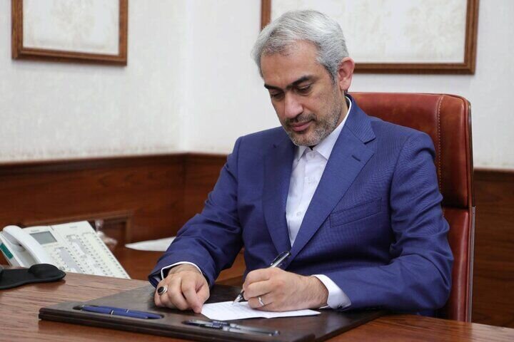 تذکر  وزیر اقتصاد به رئیس‌کل بیمه مرکزی | علت چه بود؟