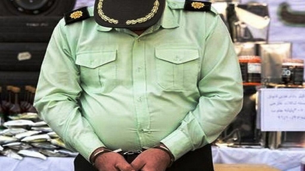 دستگیری ۲ مأمورنما در بالای شهر تهران حین اخاذی