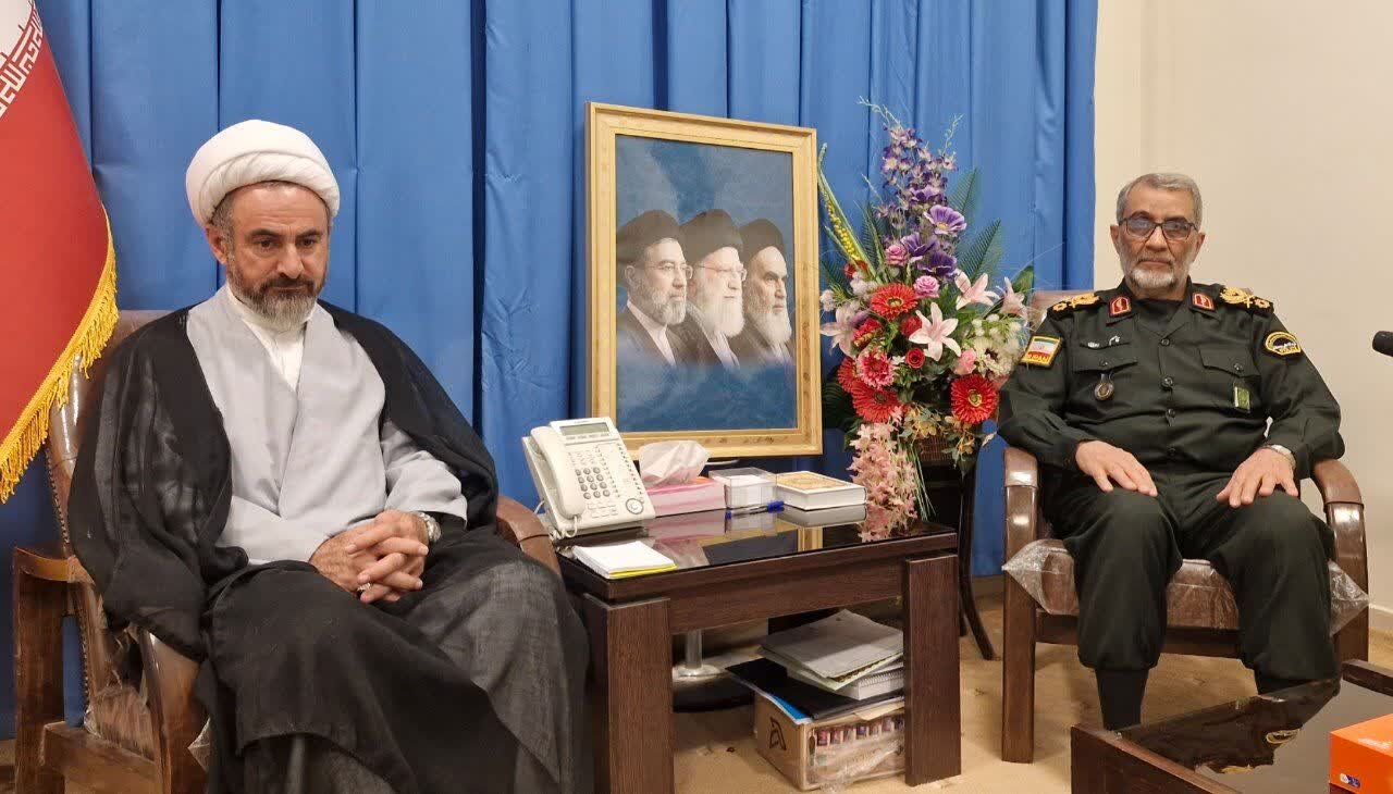 سردار قاسم رضایی با امام جمعه ایلام دیدار و گفتگو کرد
