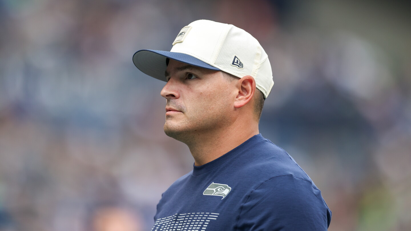 مایک مکدونالد از عملکرد Seahawks در بازی های پیش فصل راضی نبود
