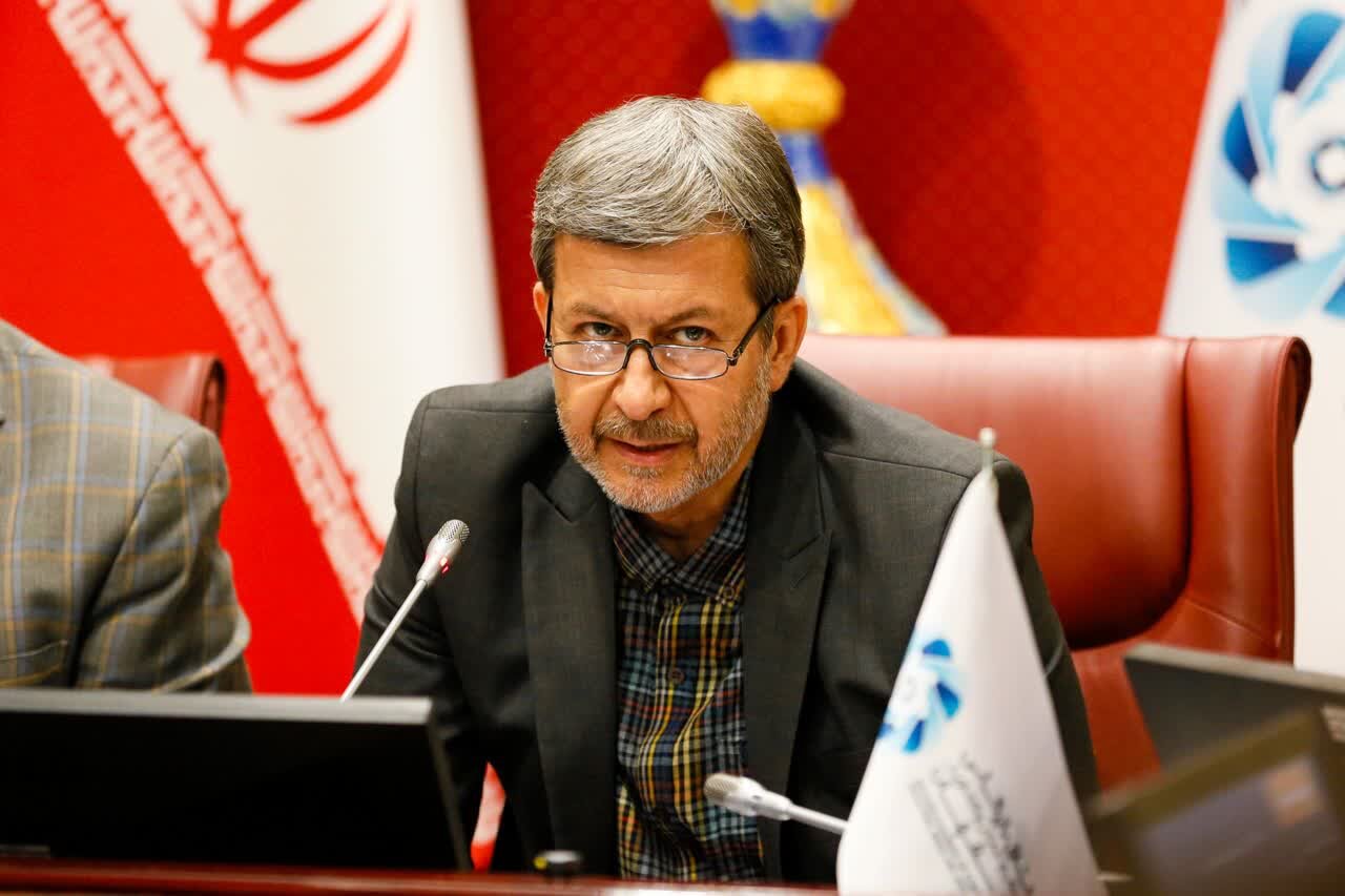جمالینژاد: دوران بهرهکشی رایگان معادن از اصفهان تمام شده است