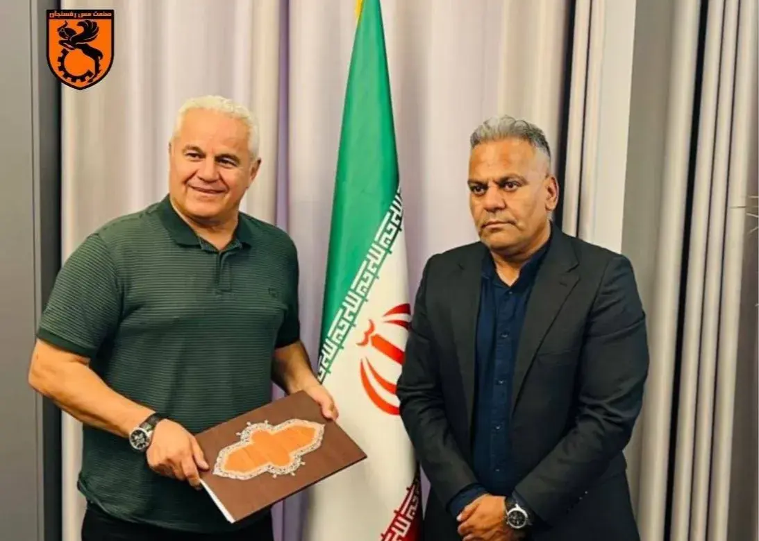 قول قهرمانی نمیدهم/ پیوس: هرگز زیر بار حرف زور نمیروم