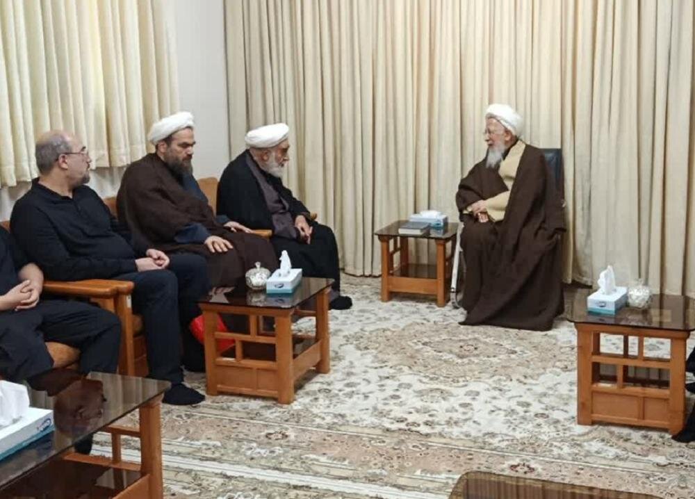 دیدار حجج الاسلام و المسلمین محمدی گلپایگانی و سید حسن خمینی با آیت‌الله جوادی آملی