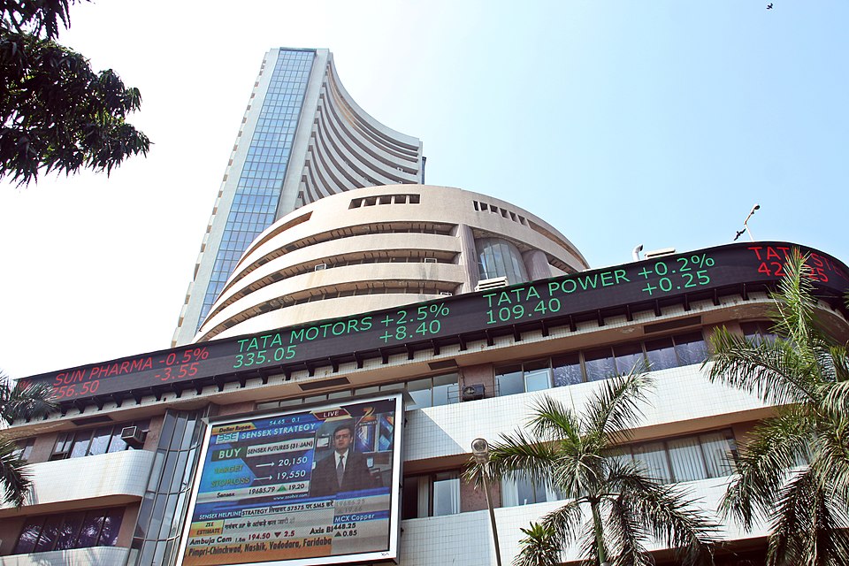 BSE، PHDCCI برای گسترش دسترسی به بازار سرمایه برای شرکت‌های کوچک و متوسط ​​دست به دست هم می‌دهند
