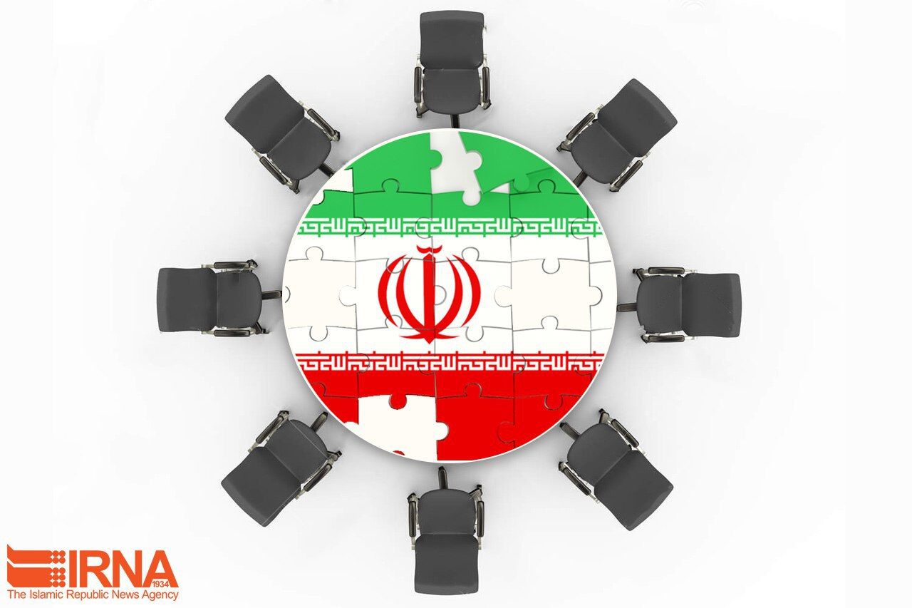 مسئولان بجای تامین رضایت لحظه‌ای برخی افراد، در پی منافع فردای ملت هستند