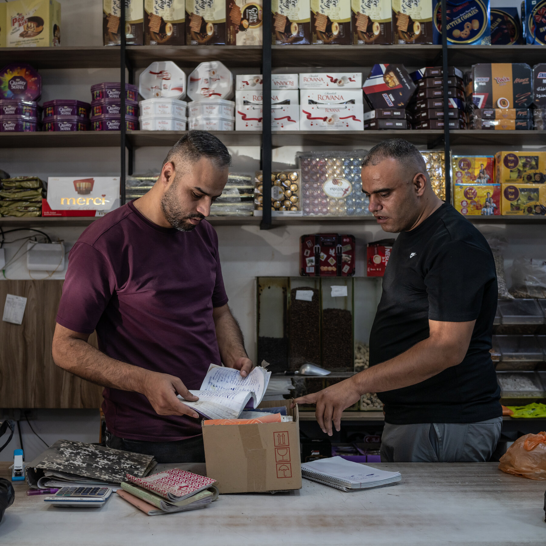 چگونه مهار مالی اسرائیل اقتصاد کرانه باختری را خفه می کند