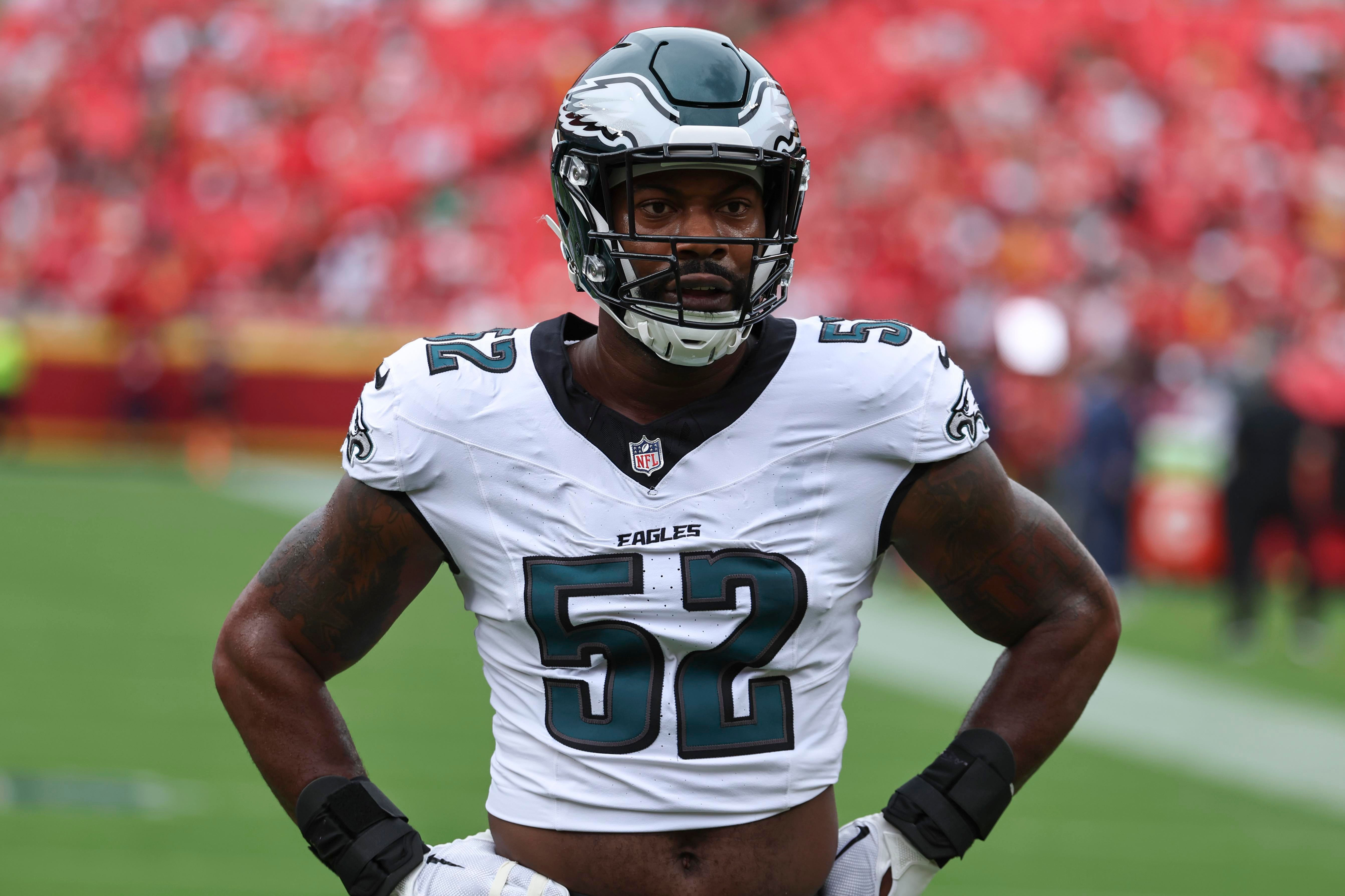 Za'Darius Smith پس از بازنشستگی در حالی که سال گذشته در Eagles بود، به NFL بازگشت