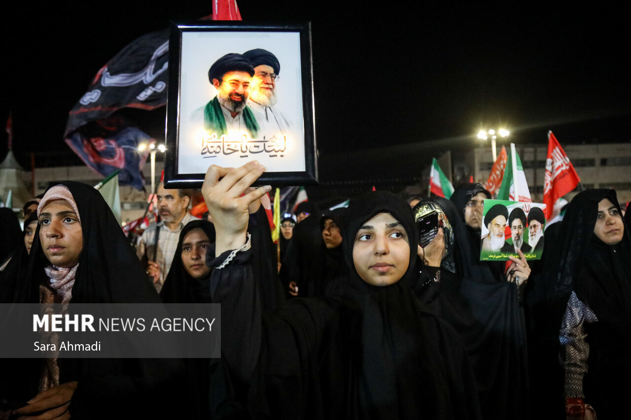 ۱۷۱ شب حضور دشمن‌شکن و وحدت‌آفرین مشهدی‌ها