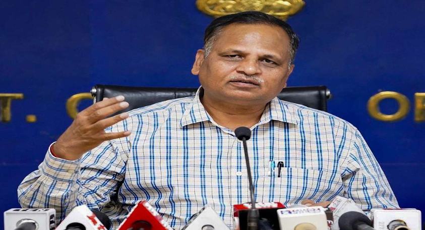 وزیر سابق دهلی، ساتیندار جین در پرونده فساد DJB در دادگاه محاکمه شد