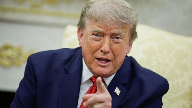 دونالد ترامپ تهدید کرد که «هر کشوری» که به ایران کمک کند مجازات اقتصادی خواهد داشت