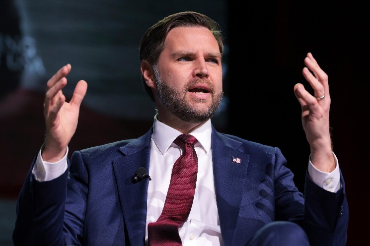 JD Vance در مورد دلار درست می گوید. بیت کوین معضل تریفین را حل می کند