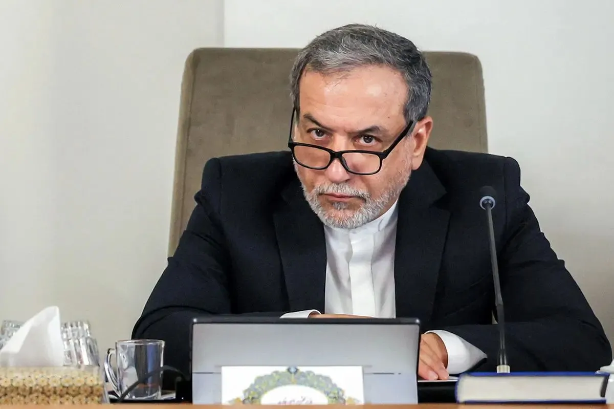 واکنش عراقچی به تهدیدات اقتصادی آمریکا: اصرار بر ادامه سیاستهای شکست خورده، تنها شکستهای بیشتری به بار خواهد آورد و دشمنی ایرانیان را در پی خواهد داشت