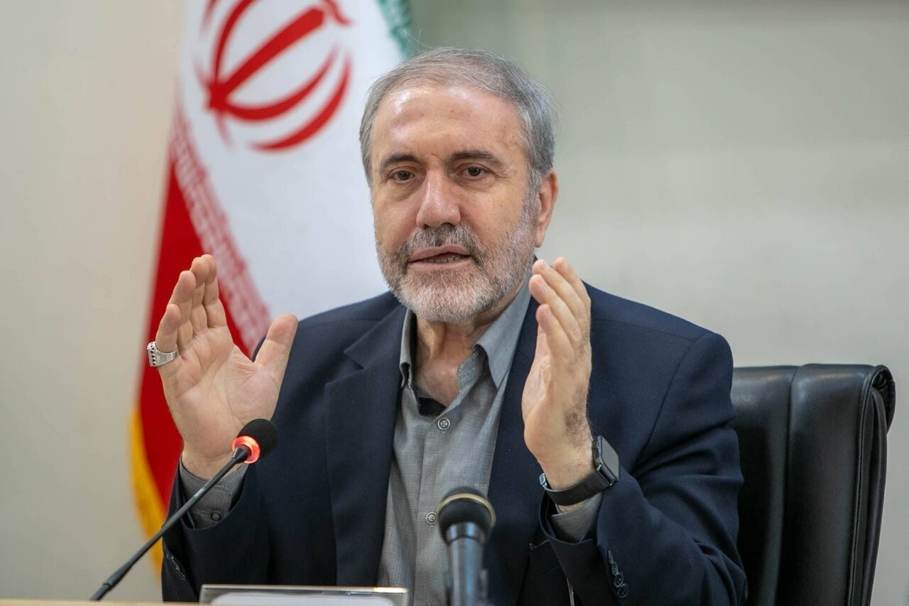 ذوالفقاری: کشت خشخاش ممنوع است