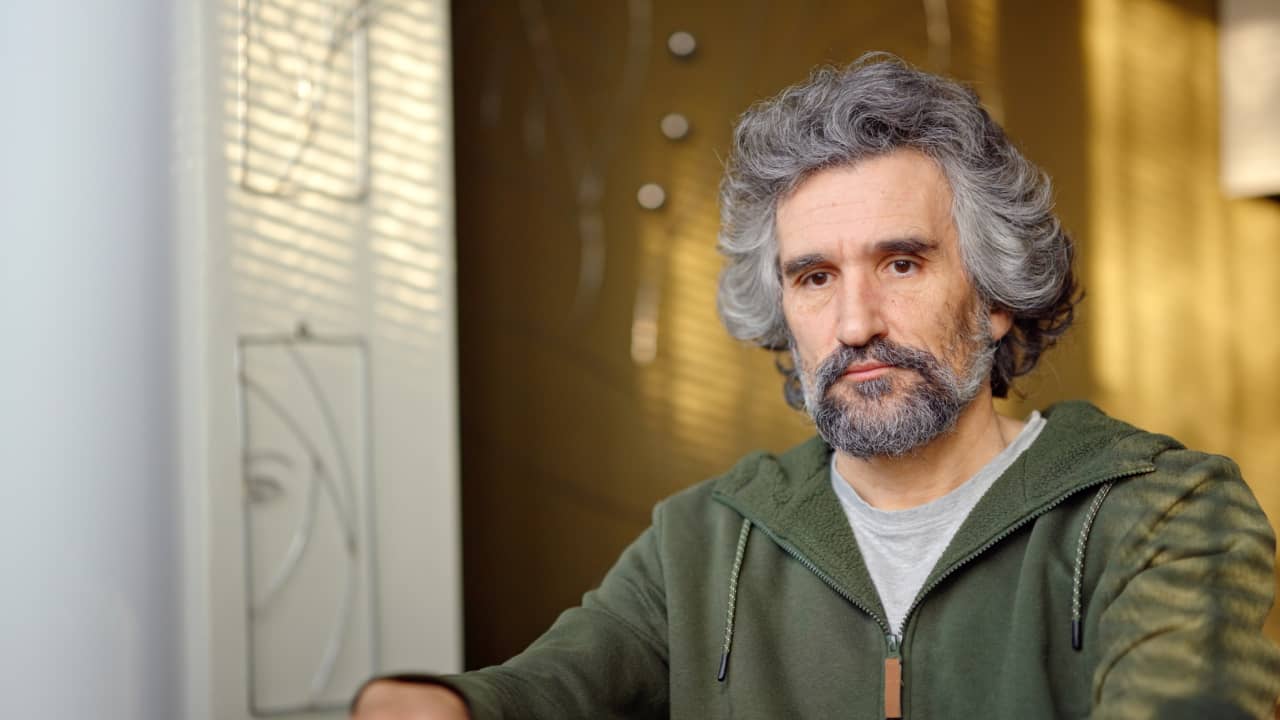"این واقعاً یک تراژدی است": دخترم 4 سال است که با من صحبت نکرده است، اما ربطی به سیاست ندارد