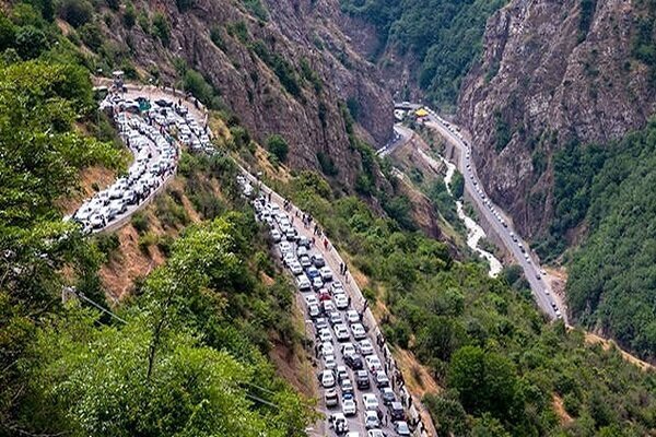 جاده چالوس یکطرفه شد؛ ترافیک سنگین در راهها