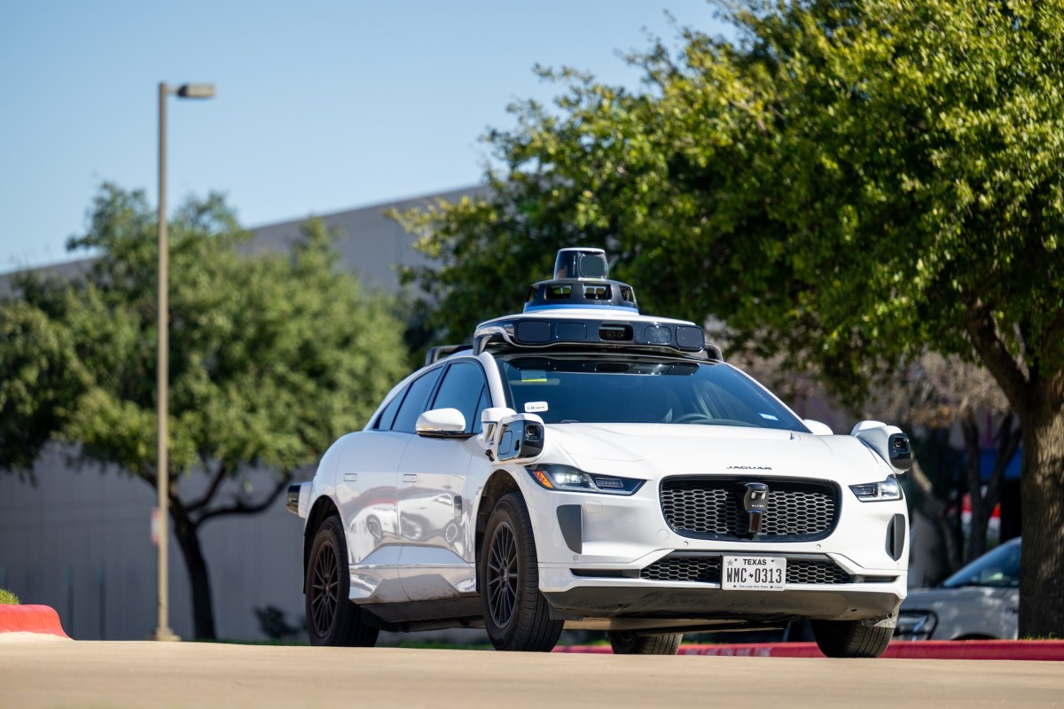 Waymo اسناد کاوشگر برخورد کودک NHTSA را تحویل می دهد