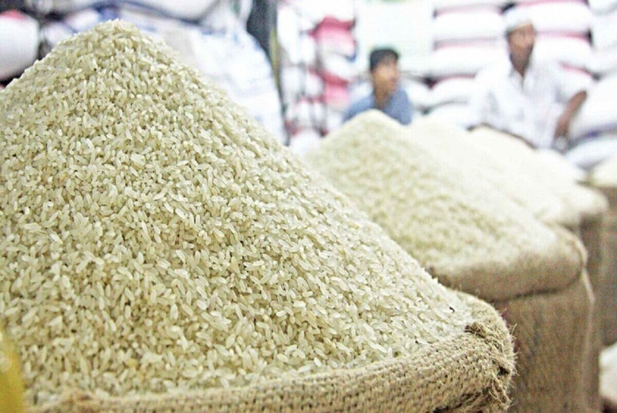 قیمت برنج ایرانی، قند و شکر اعلام شد؛ برنج قاچاق آمریکایی در تهران توزیع شده است؟