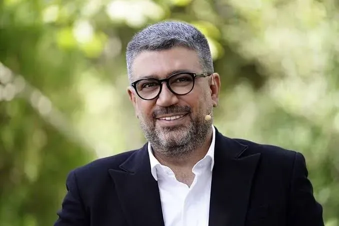 انتقاد تند رشیدپور از طرفداران اسرائیل: مصدر خر هستید