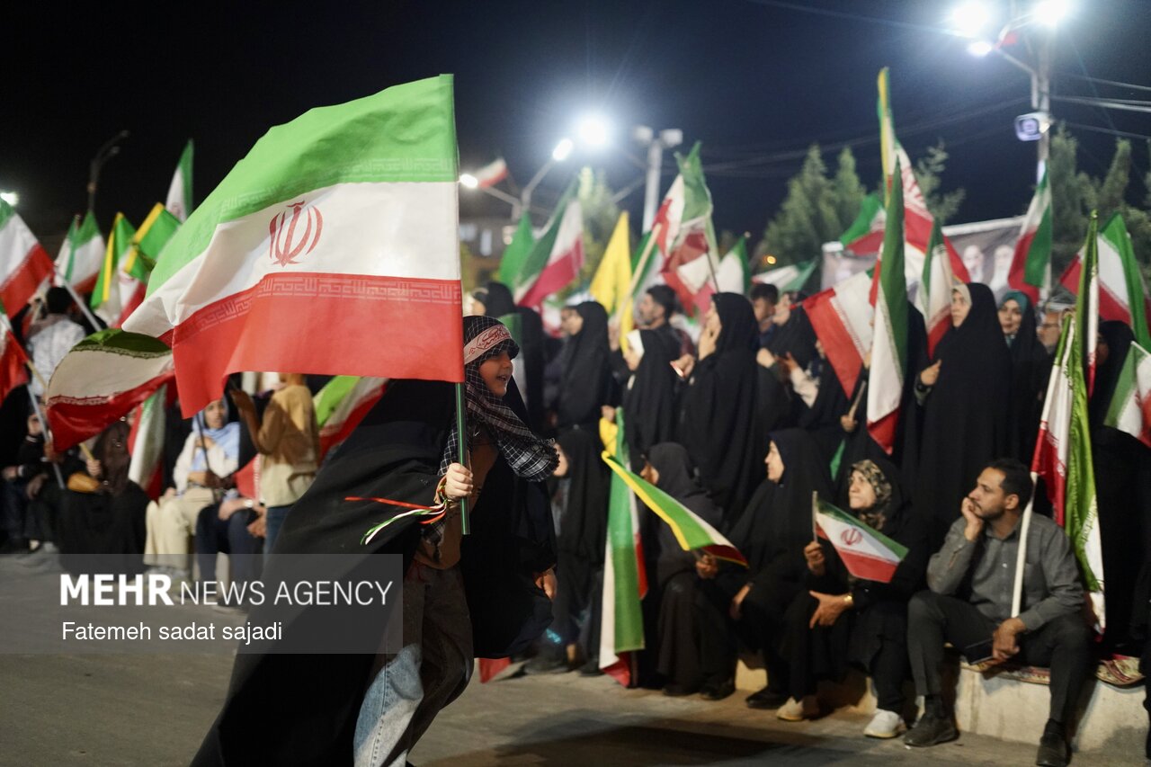 تداوم میدان‌داری کرمانی‌ها در شب‌های اقتدار ملی