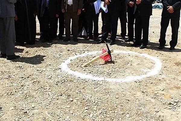 نیروگاه خورشیدی ۱۰۰ کیلوواتی در «بابانظر» رزن کلنگ‌زنی شد